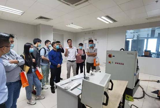 新材料技術開發服務再添創新動力 華為、美的等巨頭齊聚力學研討會，國高材自主研發測試系統首次亮相